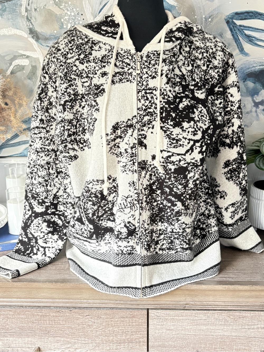 Black & Cream Zip Hoodie Sweater